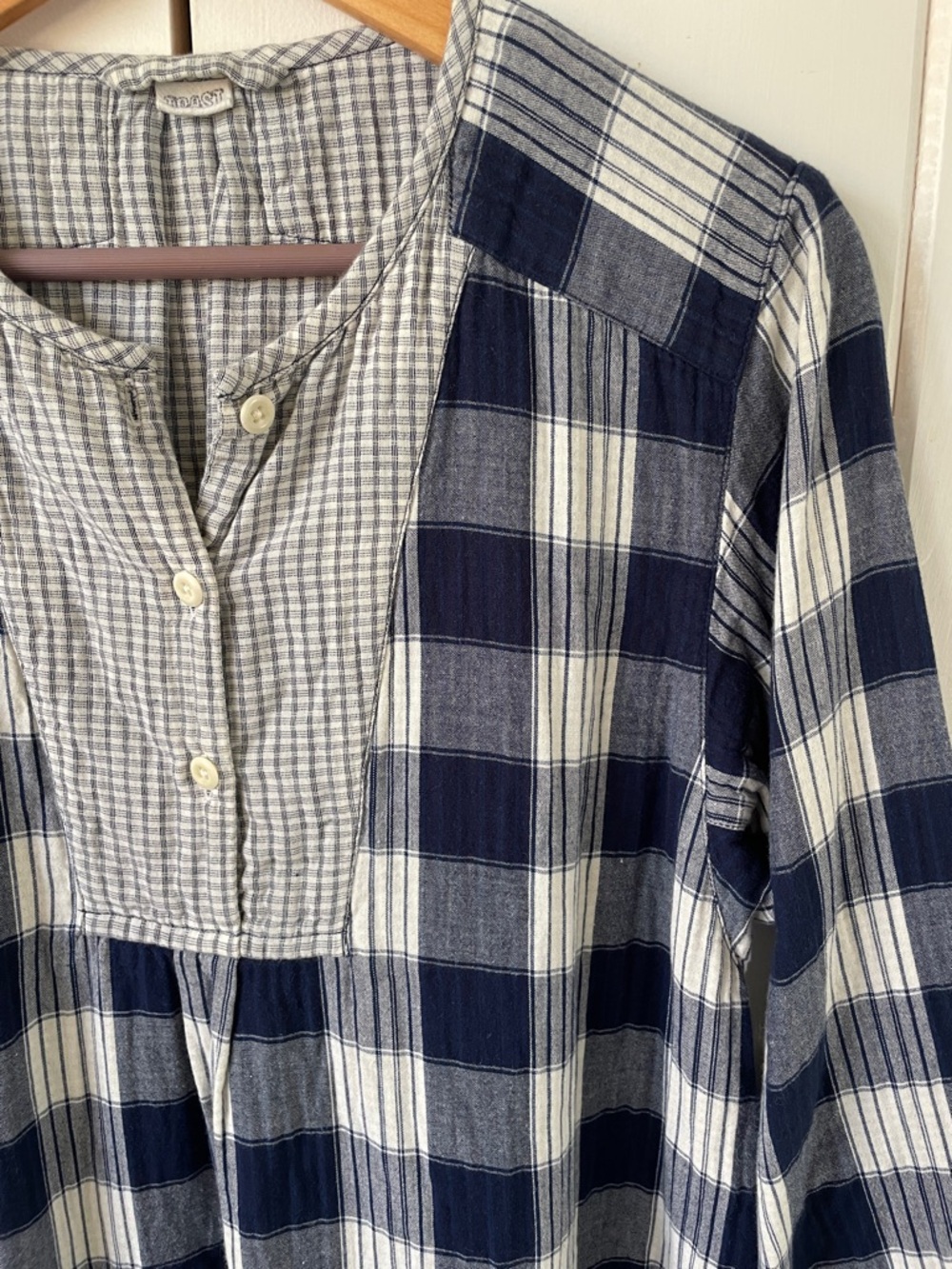 Toast UK Navy plaid cotton dress size medium. - Picture 3 of 8